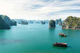 baie d'Halong et ses rochers karstique, Vietnam