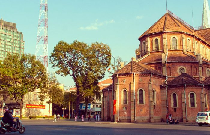 ho chi min ville et ses églises