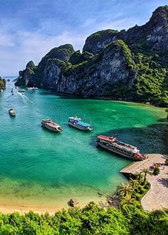 La baie d’Halong au fil de l’eau