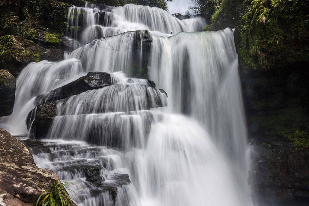 Tat Tha Jet waterfall