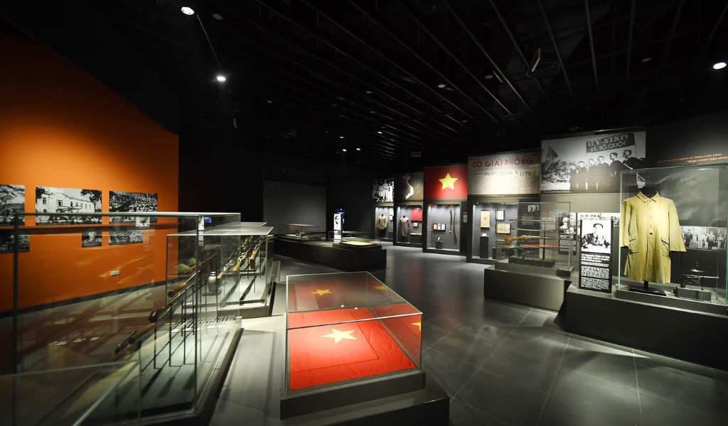 musée d'histoire militaire du Vietnam